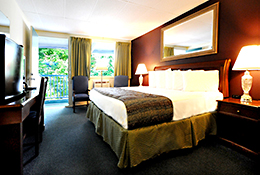 Maine Commercial & Hospitality Photography - Bar Harbor Hotel Room